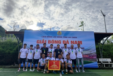 Công đoàn các đơn vị trực thuộc Sở Xây dựng đạt giải Nhì Giải bóng đá đoàn viên, công nhân, viên chức, lao động tỉnh Lai Châu năm 2026