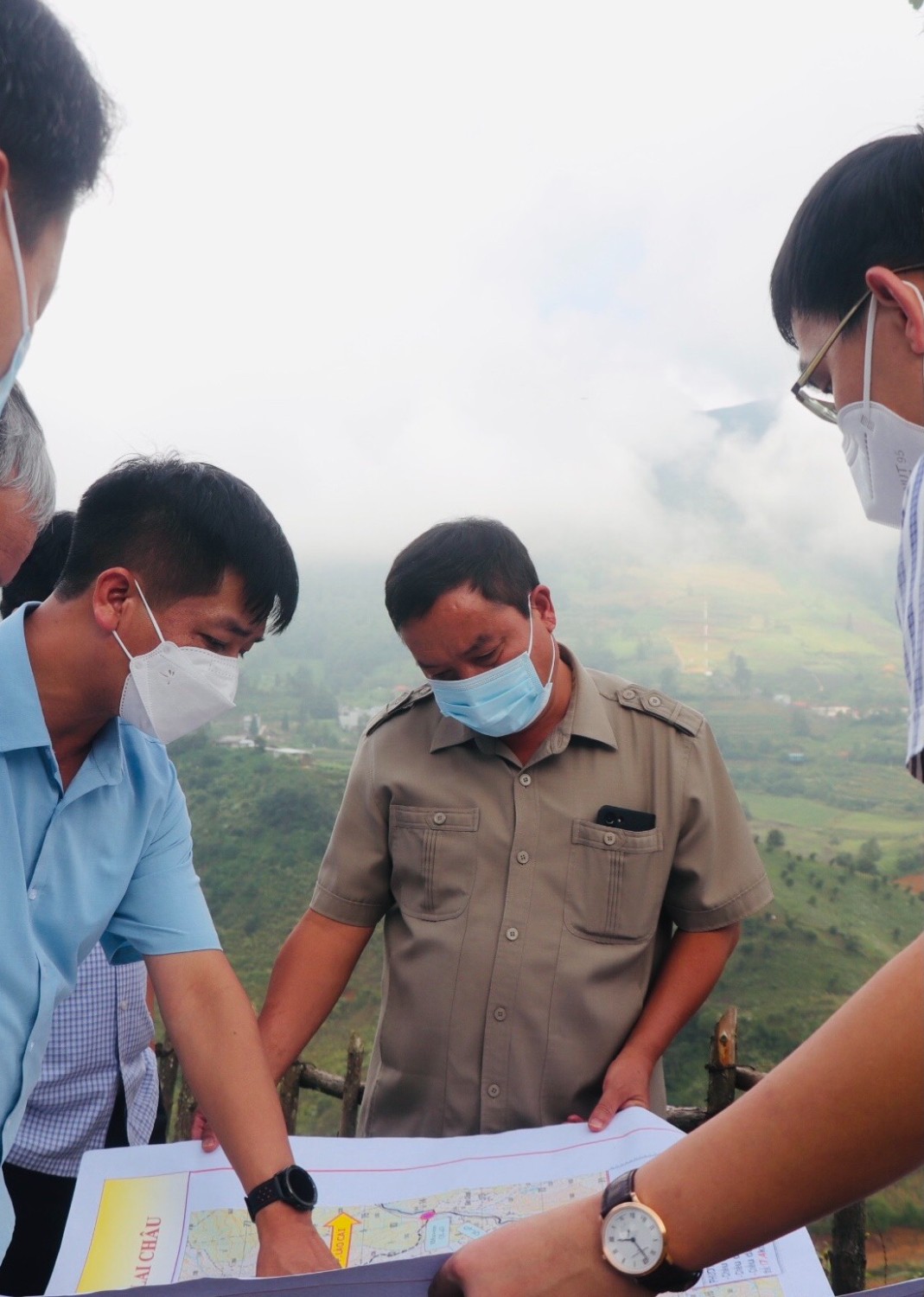 Kiểm tra dự án Hoàng Liên Sơn