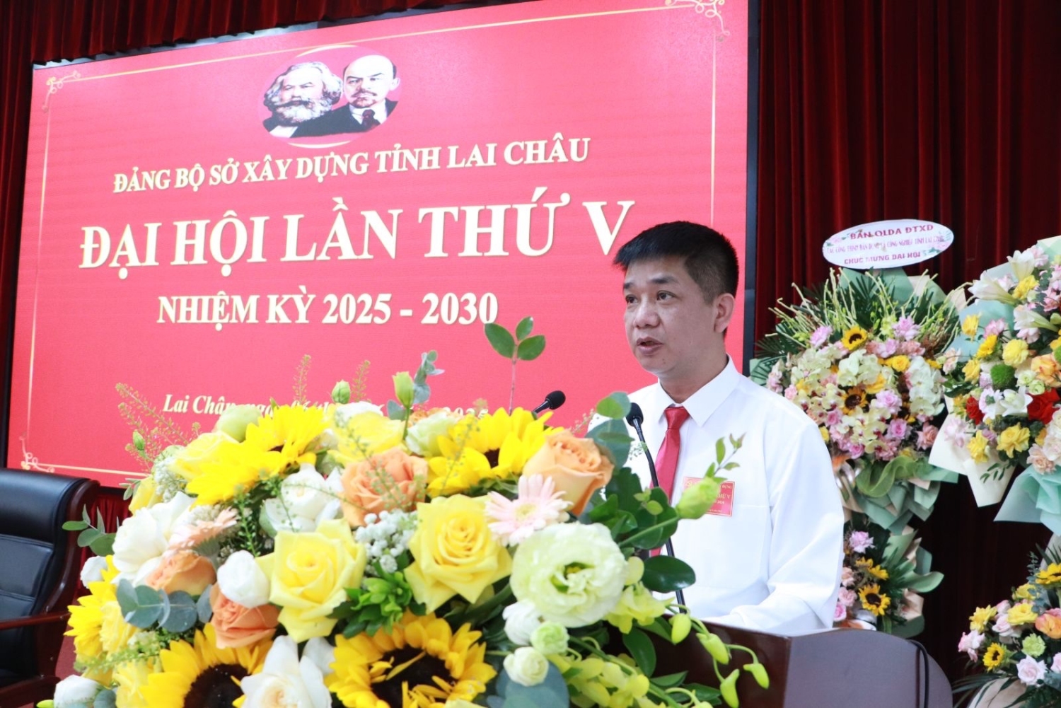 Sếp Vinh